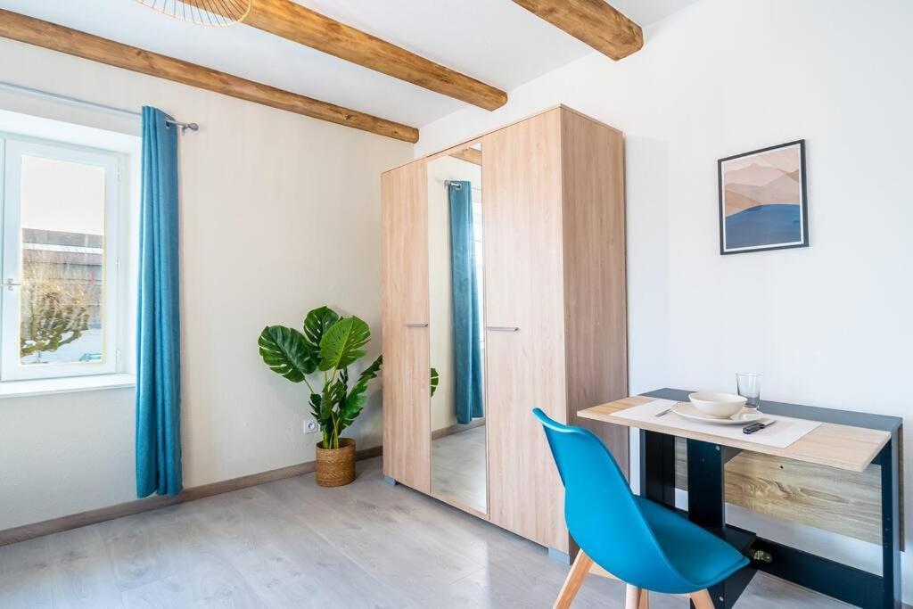 Un Refuge Douillet Et Moderne Au Coeur D'Audincourtアパートメント エクステリア 写真